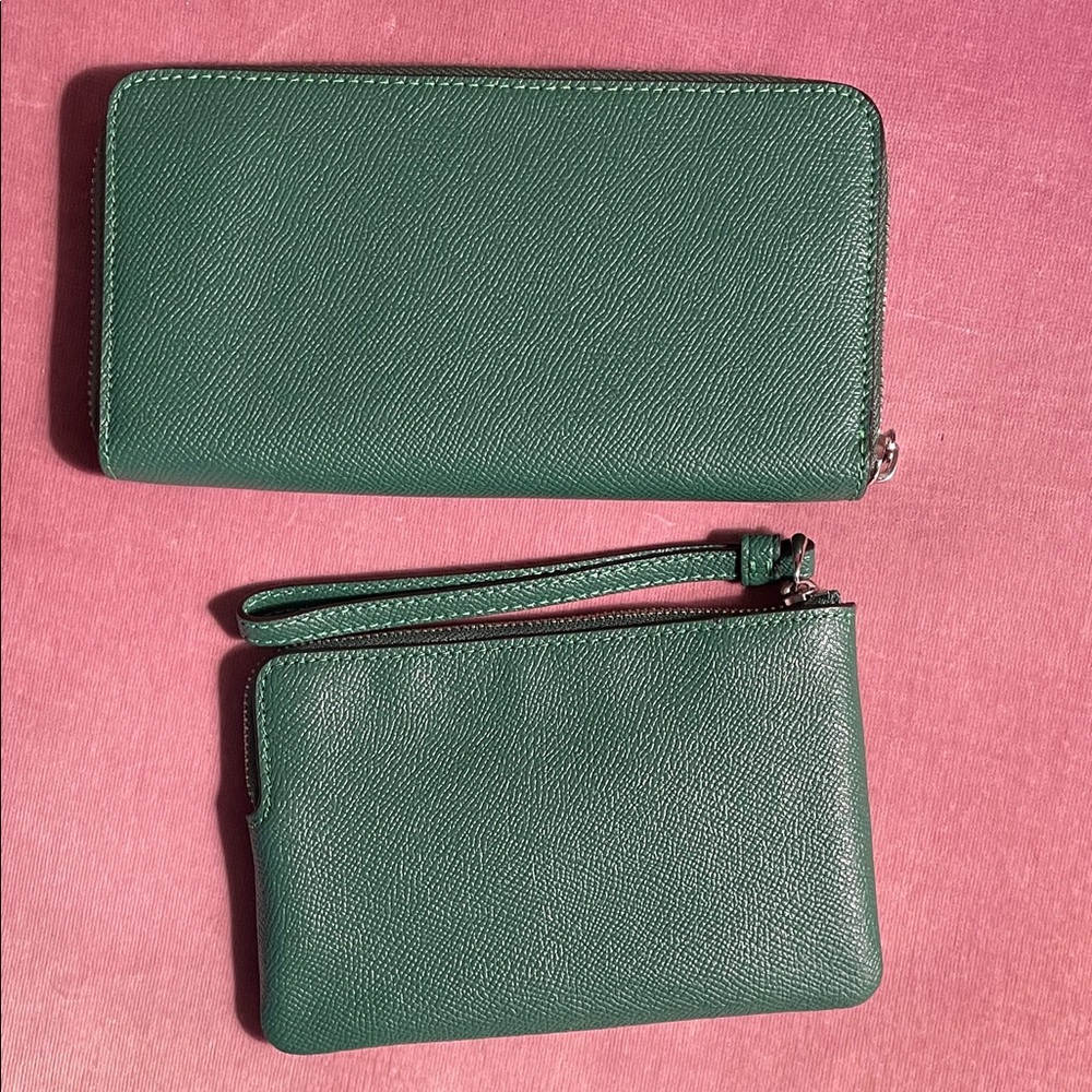 Coach Green Leather Wallet and Wristlet Duo  NWT - Picture 2 of 3
